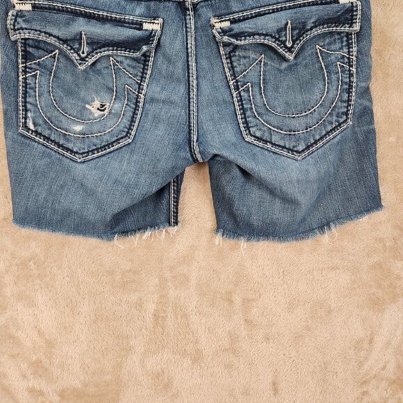 True Religion Made in USA Billy Giant Big T Jeans Short Denim Size 36 Seat 34 - Picture 13 of 15